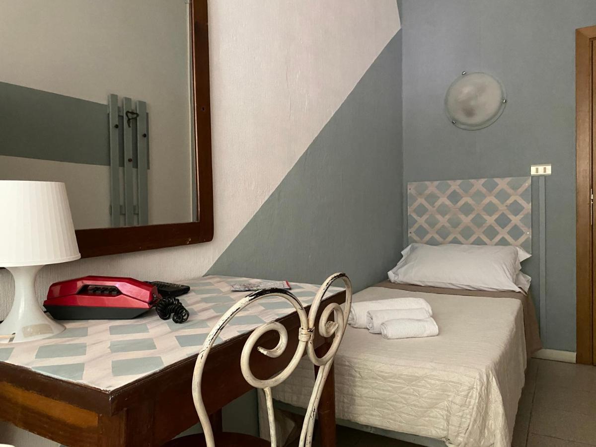 Villa Mirna Ρίμινι Εξωτερικό φωτογραφία